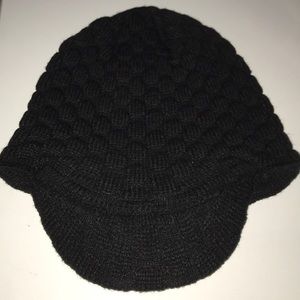 Winter hat with a cap